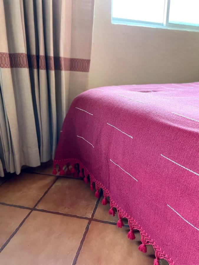 Hotel Bugambilias Oaxaca ภายนอก รูปภาพ