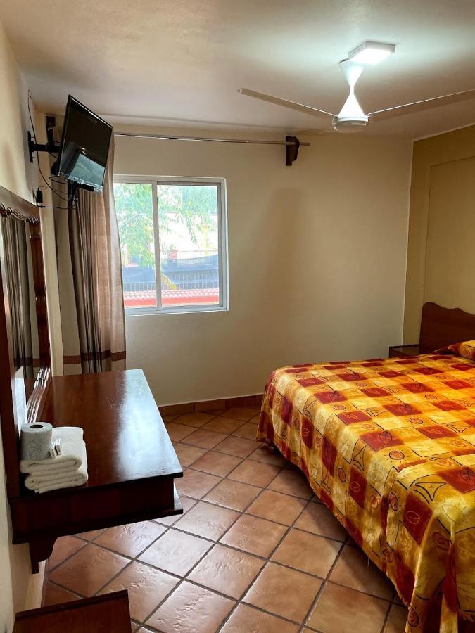 Hotel Bugambilias Oaxaca ภายนอก รูปภาพ